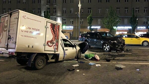 Актера Михаила Ефремова осудят за убийство человека Актера Михаила Ефремова осудят за убийство человека