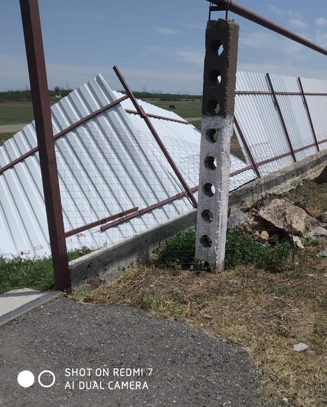 Власти Ставрополья помогут восстановить пострадавшие от урагана дома Власти Ставрополья помогут восстановить пострадавшие от урагана дома