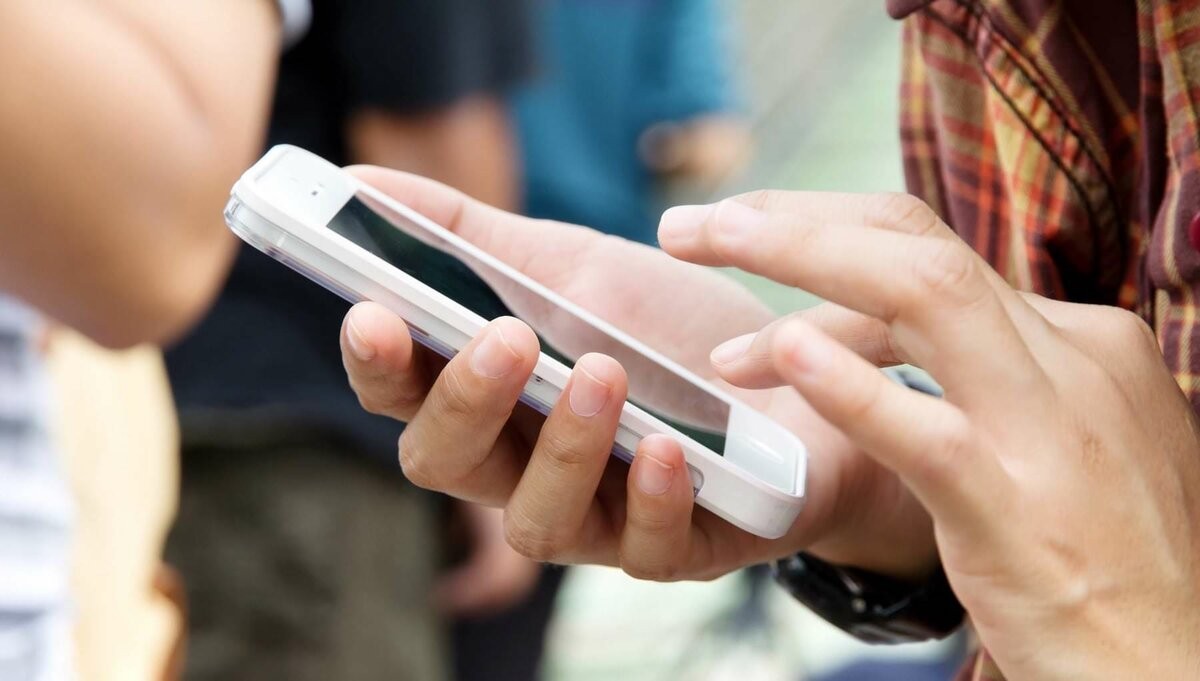 На Ставрополье сотрудница сотовой компании "слила" данные клиента