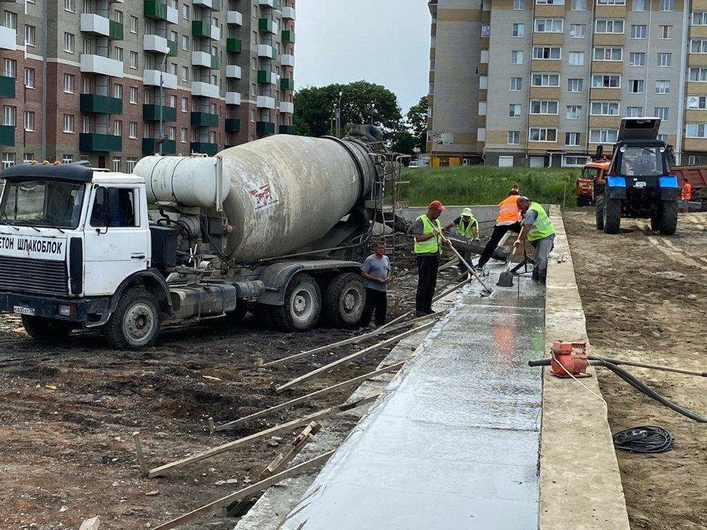 В Ставрополе на улице Доваторцев создают сквер В Ставрополе на улице Доваторцев создают сквер