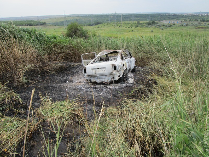 Житель Ставрополья поджег машину, чтобы скрыть ДТП