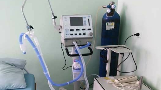 В горбольнице Невинномысска появилось 10 новых аппаратов ИВЛ