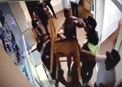 Житель Ставрополья ответит за попытку ударить стулом полицейского