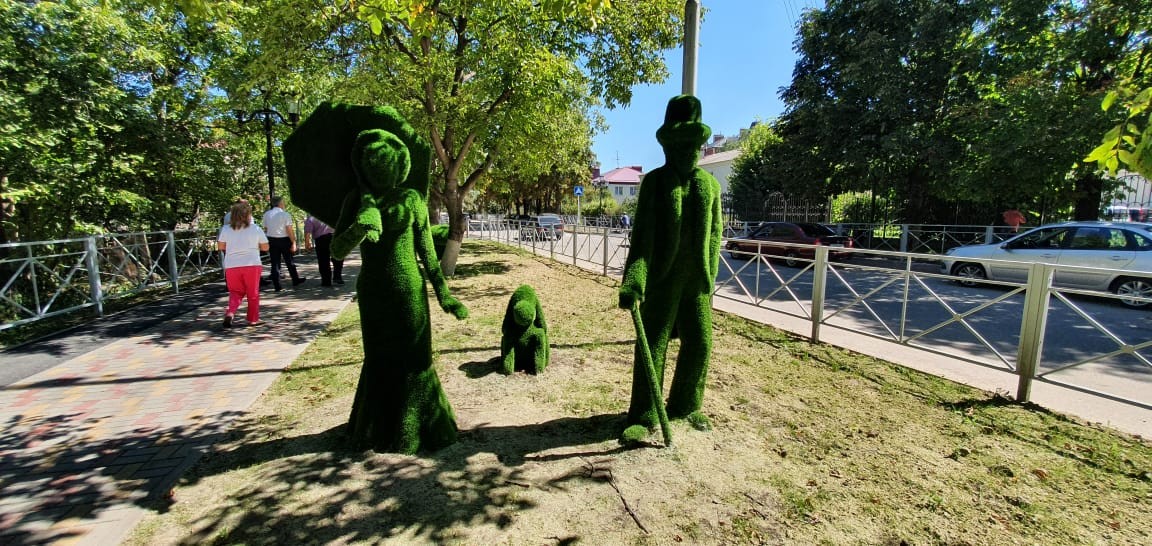 В станице Ессентукской торжественно открыли аллею