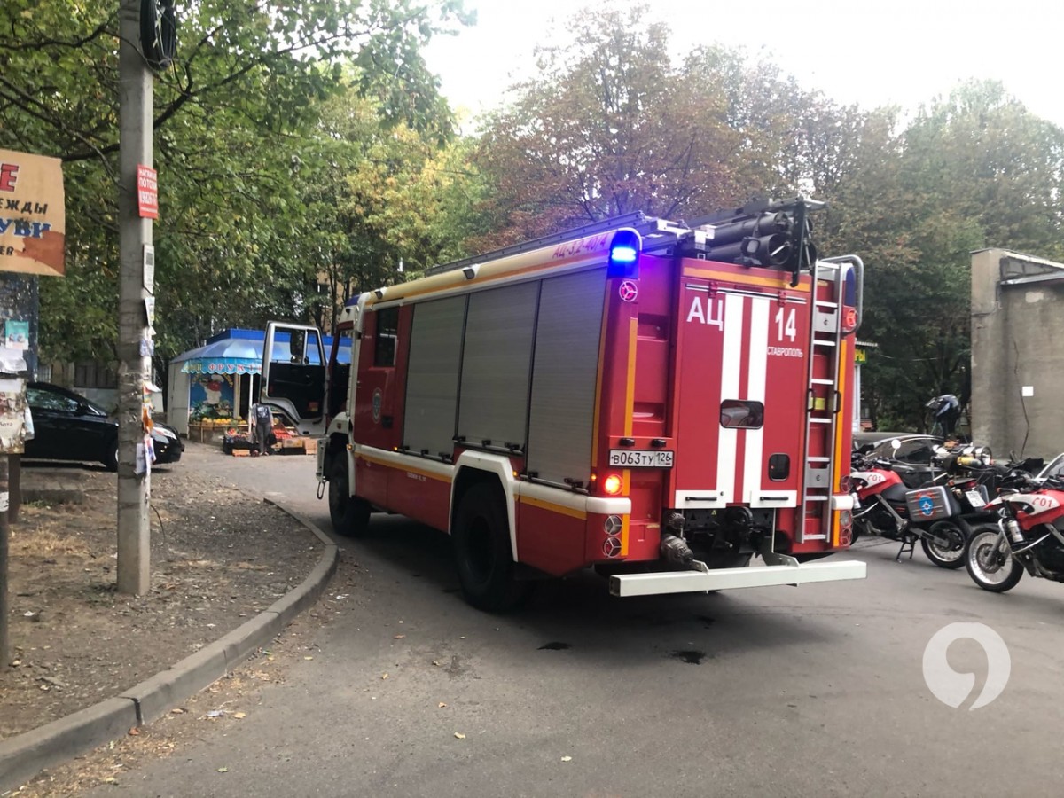 На Юге Ставрополя случился пожар На Юге Ставрополя случился пожар