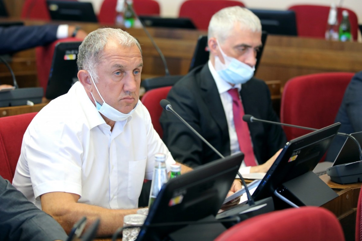 Дума Ставрополья утвердила порядок определения границ прилегающих территорий районов