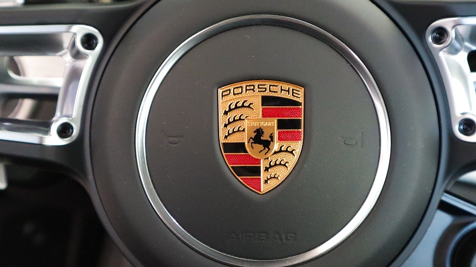 Ставрополье вошло в топ-20 регионов России по продажам автомобилей Porsche Ставрополье вошло в топ-20 регионов России по продажам автомобилей Porsche