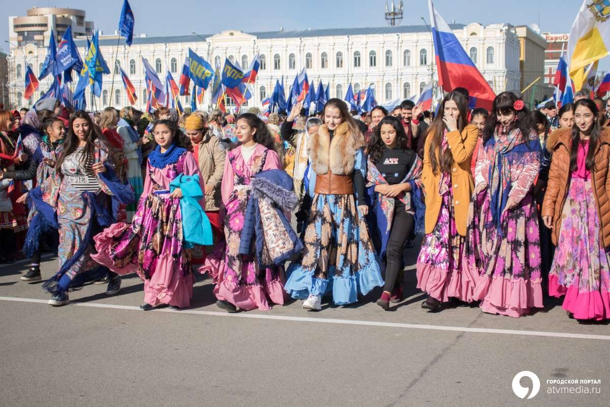В Невинномысске анонсировали онлайн-программу на День народного единства В Невинномысске анонсировали онлайн-программу на День народного единства
