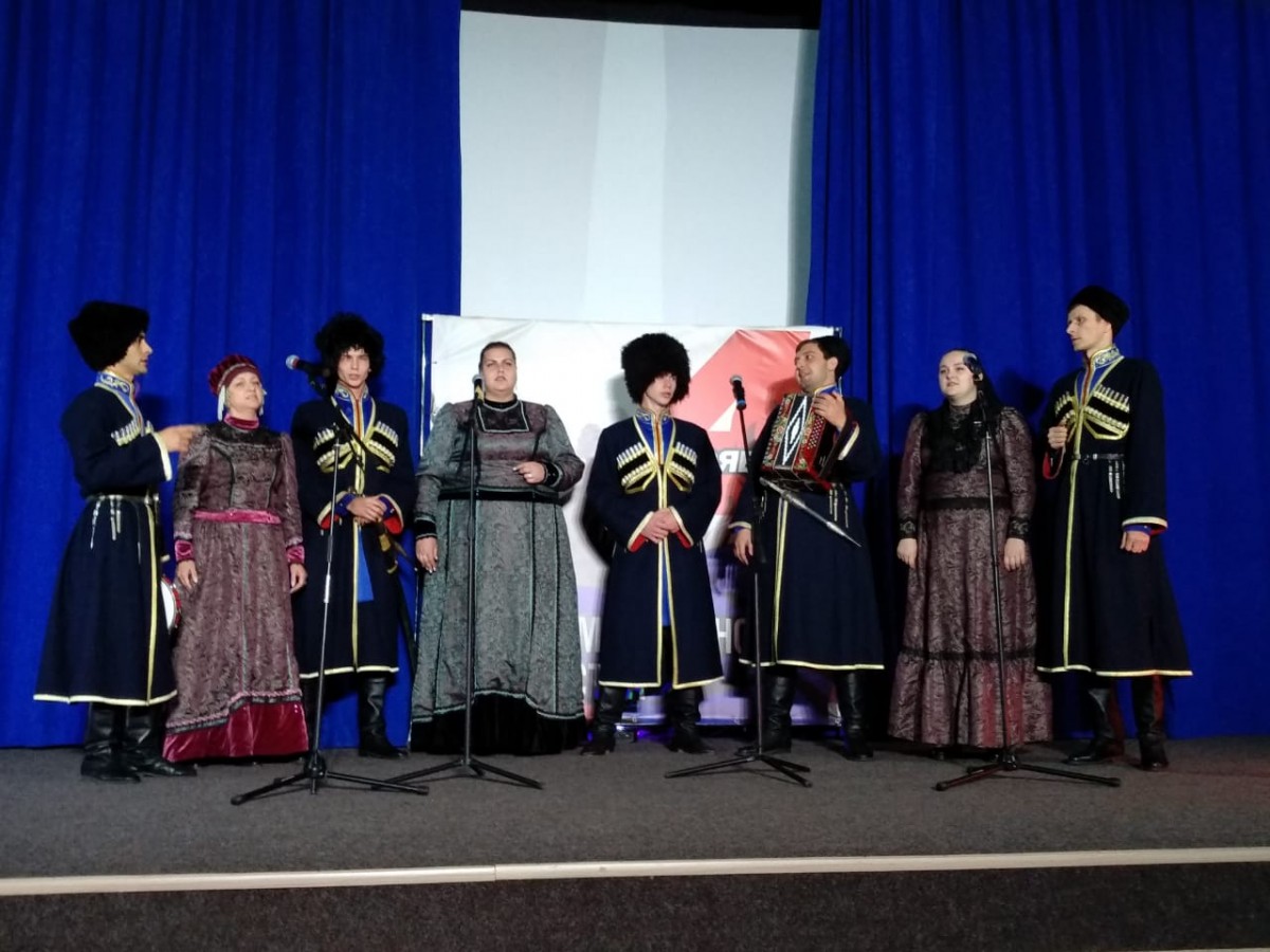 Ансамбль «Казачий пикет» из Ставрополя получил Гран-при онлайн-фестиваля Ансамбль «Казачий пикет» из Ставрополя получил Гран-при онлайн-фестиваля