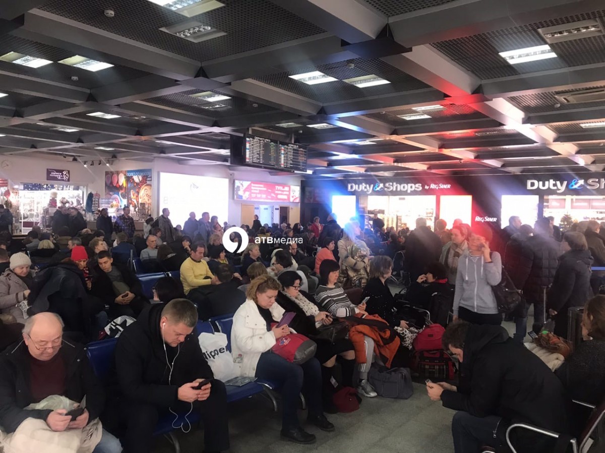 Из-за тумана в аэропорту Ставрополя отменили пять рейсов