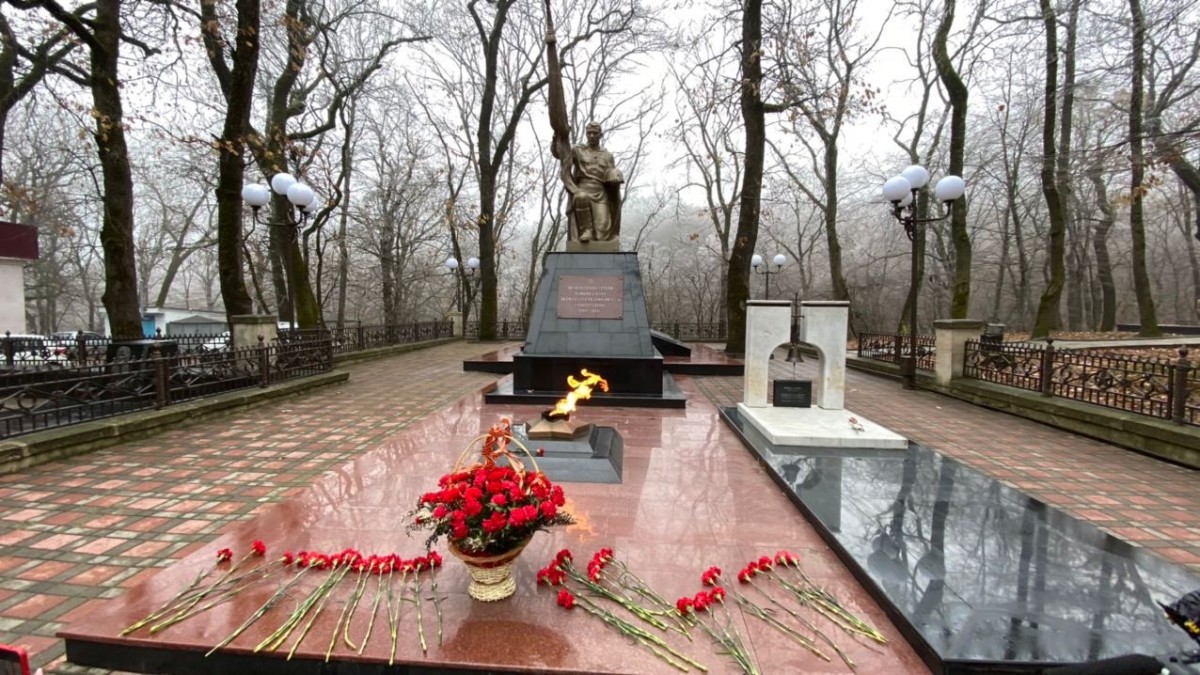 Имена пропавших без вести солдат назвали в Железноводске Имена пропавших без вести солдат назвали в Железноводске