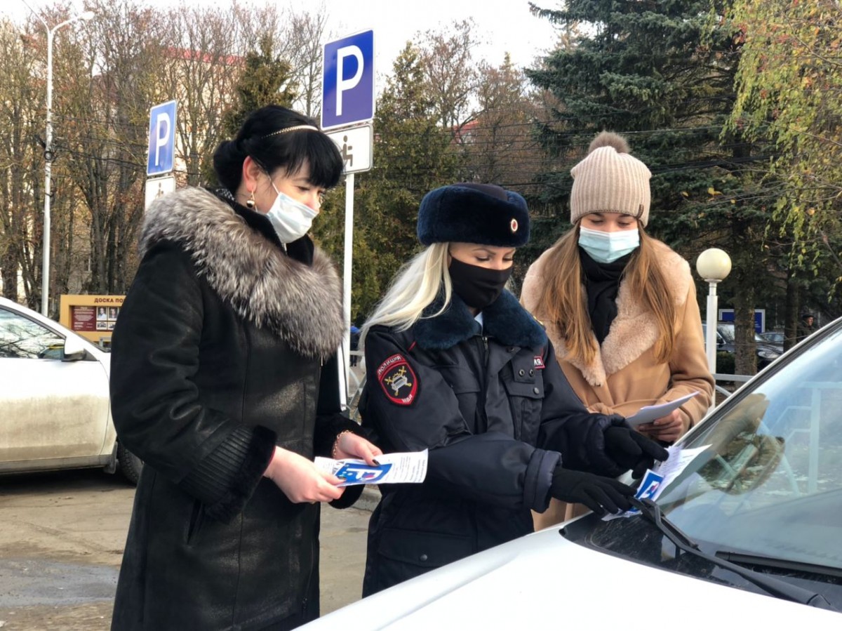 На Ставрополье полиция провела акцию профилактики нарушения правил стоянки на местах для инвалидов