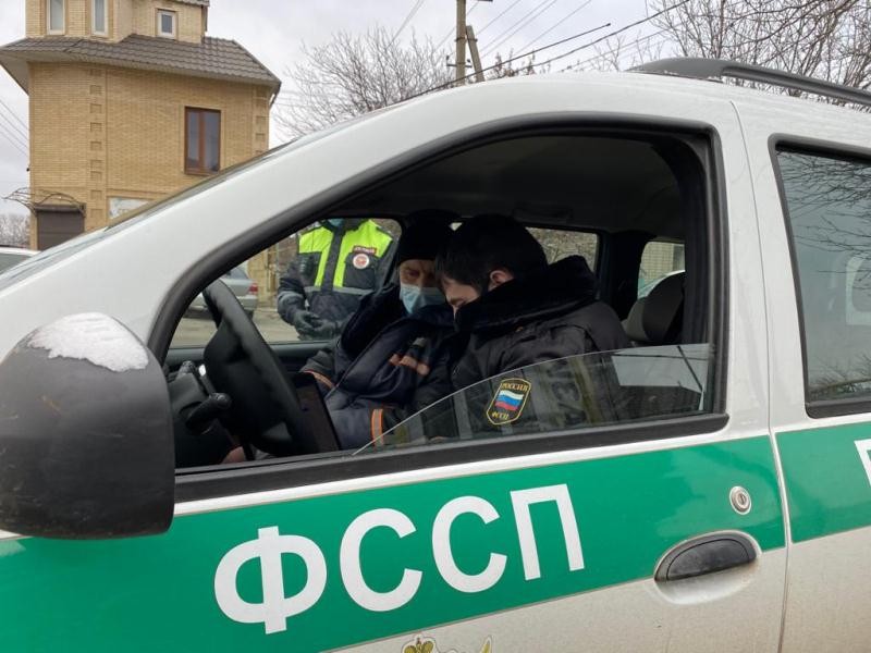 Более 15 млн рублей долгов выплатили водители на Ставрополье Более 15 млн рублей долгов выплатили водители на Ставрополье