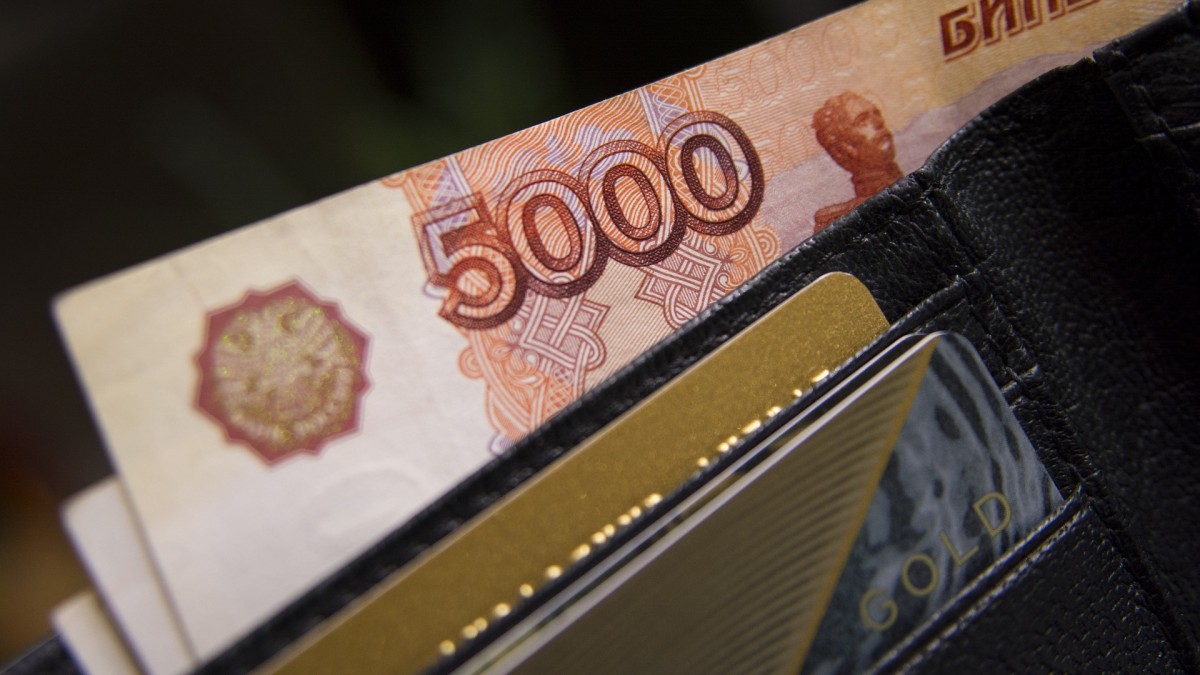 Как получить пособие в 5000 рублей на детей к Новому году?