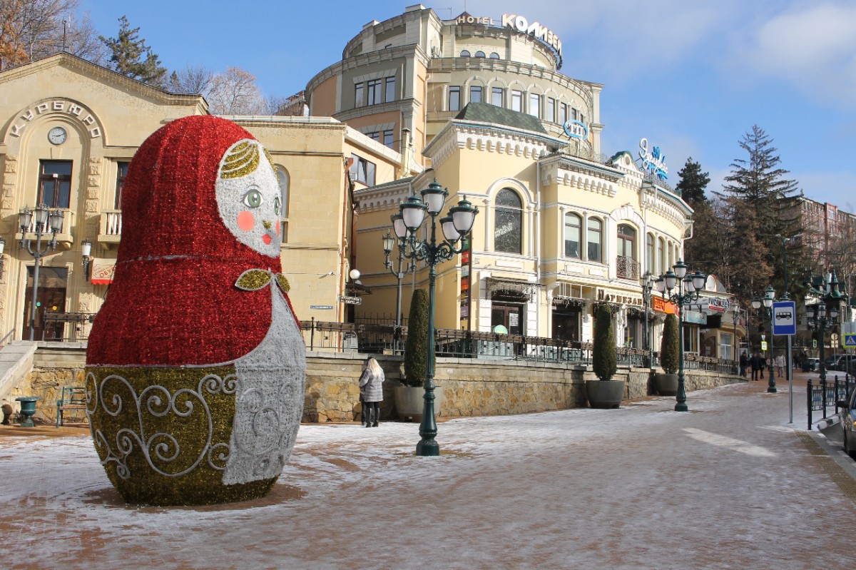 В Кисловодске появилась пятиметровая матрёшка В Кисловодске появилась пятиметровая матрёшка