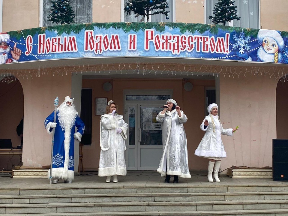 Большая предновогодняя ярмарка развернулась в Железноводске