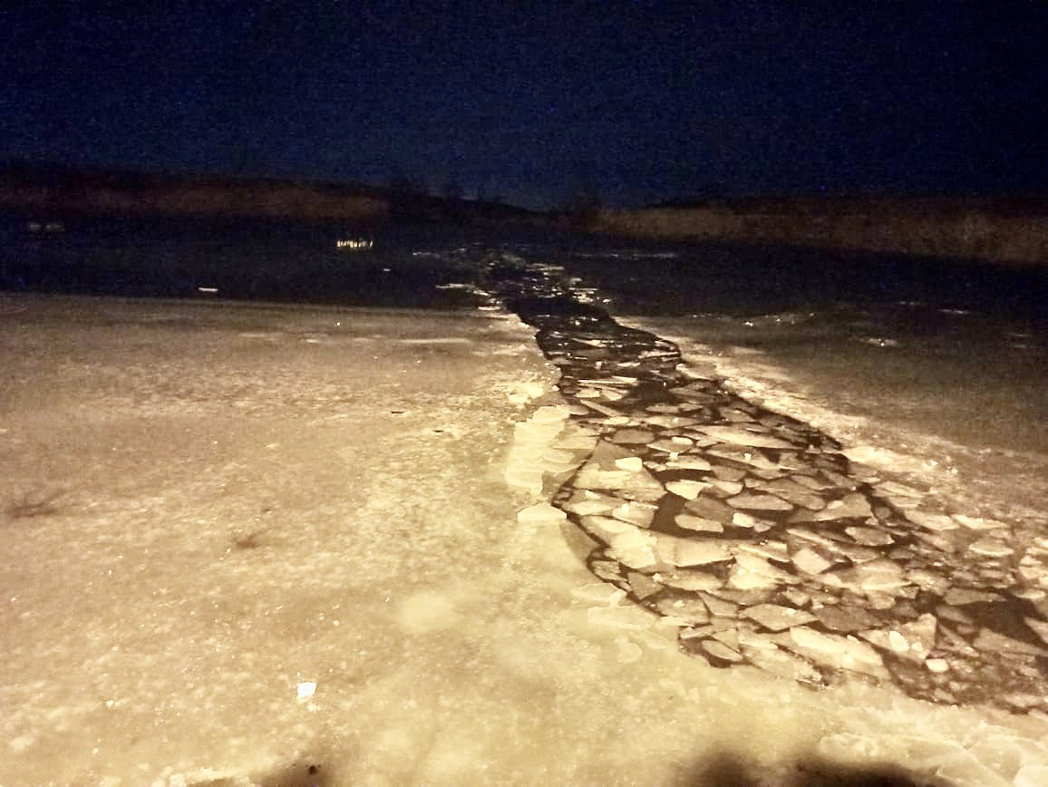 По факту смерти провалившегося под лёд ребенка возбудили дело По факту смерти провалившегося под лёд ребенка возбудили дело