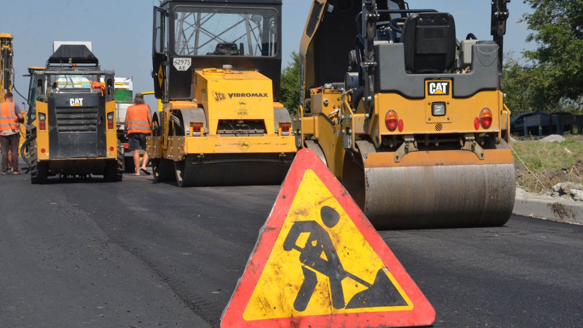 Летом 2021 года в Железноводске отремонтируют дороги на хутор Розы Люксембург