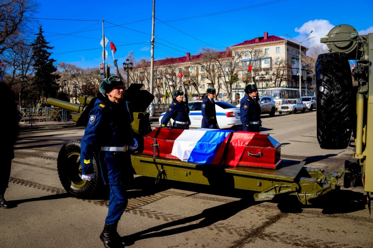 В Невинномысске простились с Героем Советского Союза