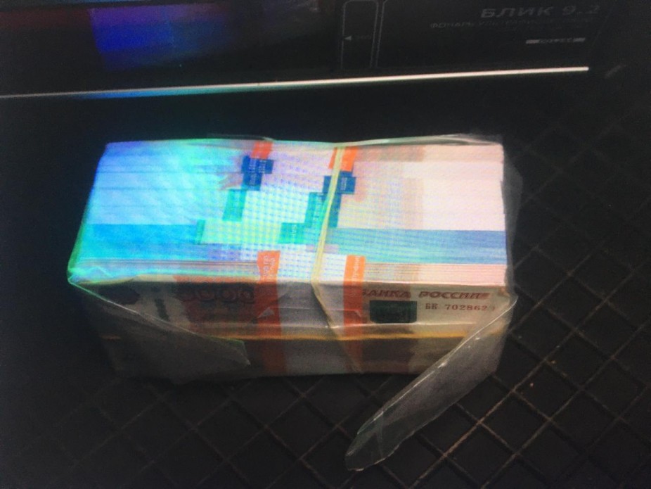 На Ставрополье полицейского подозревают в покушении на мошенничество на 3,4 млн рублей На Ставрополье полицейского подозревают в покушении на мошенничество на 3,4 млн рублей