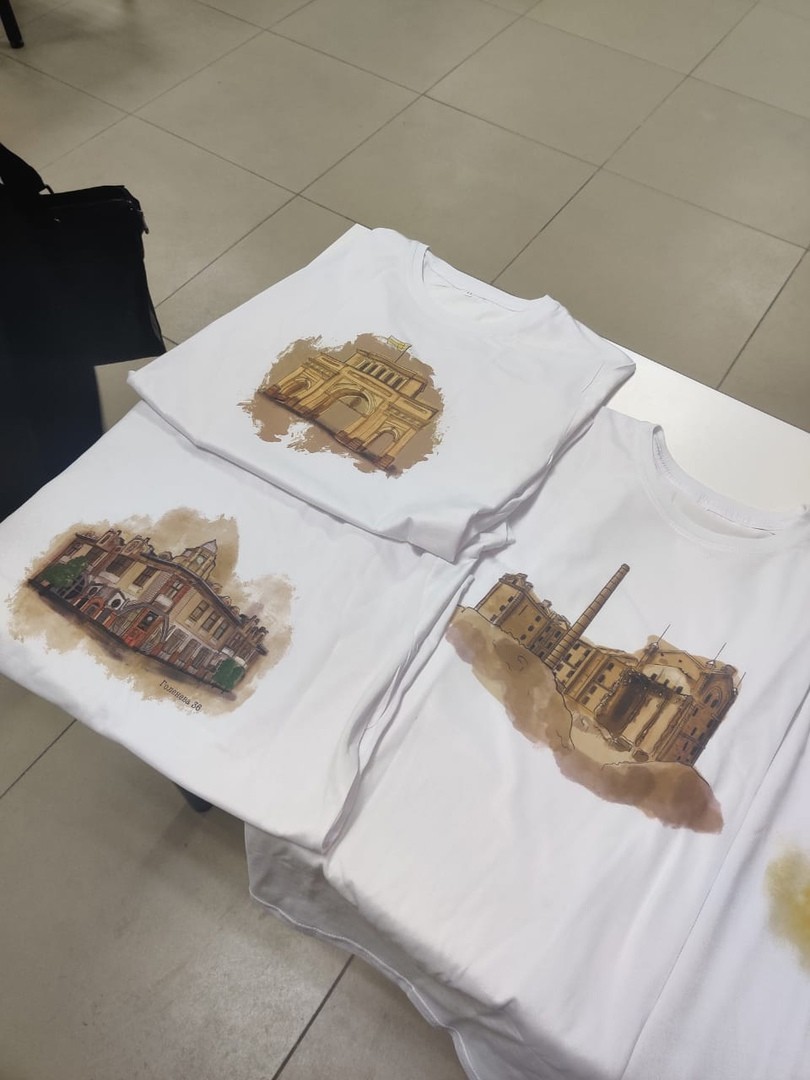 В Ставрополе автобус №32А изобразили на футболках В Ставрополе автобус №32А изобразили на футболках