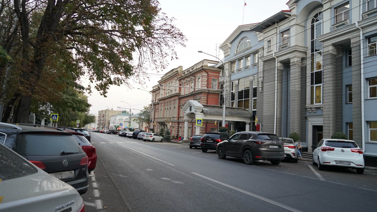 Дизайнер назвала минусы наружной рекламы в исторической части Ставрополя Дизайнер назвала минусы наружной рекламы в исторической части Ставрополя