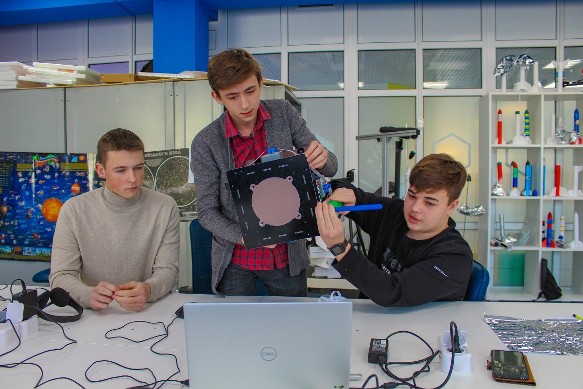 Воспитанники ставропольского «Кванториума» победили на Всероссийском турнире Воспитанники ставропольского «Кванториума» победили на Всероссийском турнире