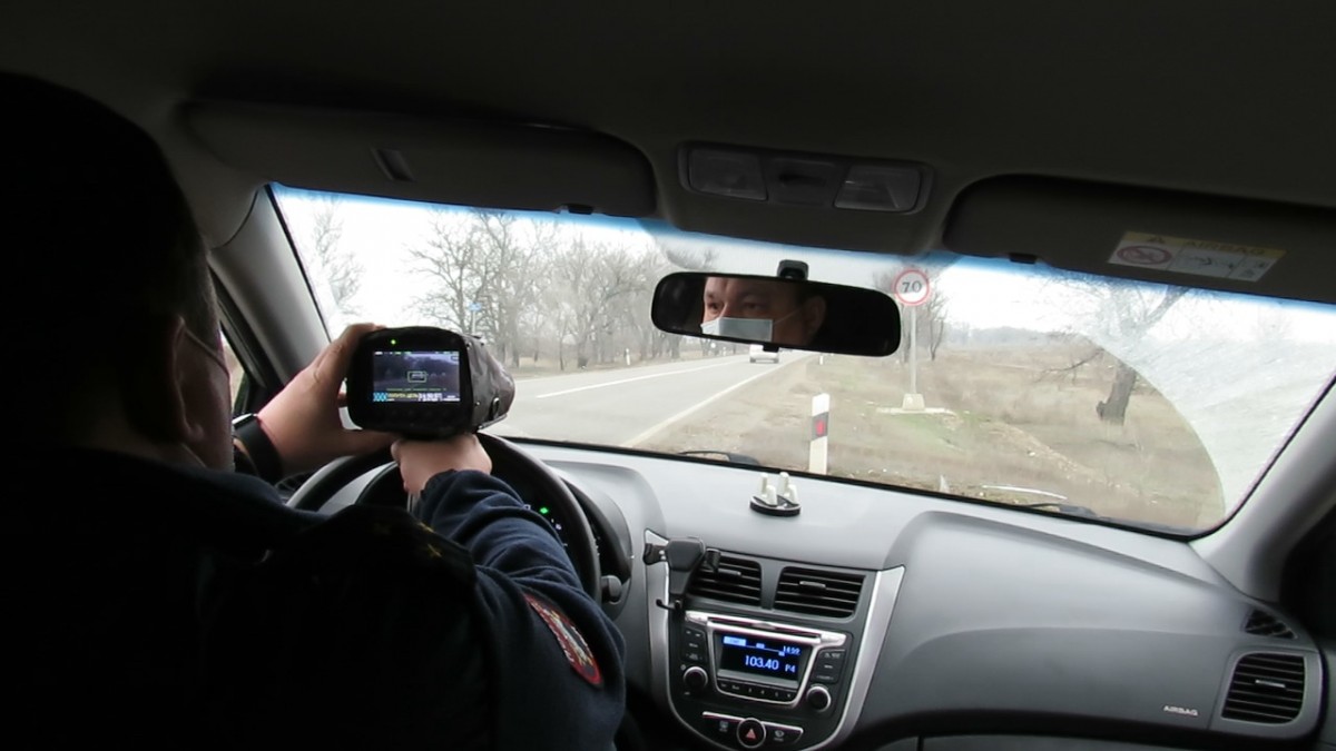 Операция «Скорость» проходит на аварийных участках дорог Ставрополья Операция «Скорость» проходит на аварийных участках дорог Ставрополья