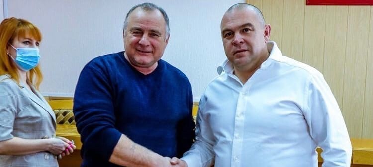 В Невинномысске из аварийного жилья переселили 13 семей В Невинномысске из аварийного жилья переселили 13 семей