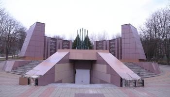 Мемориал воинской славы в Комсомольском парке Пятигорска отремонтируют в 2021 году Мемориал воинской славы в Комсомольском парке Пятигорска отремонтируют в 2021 году