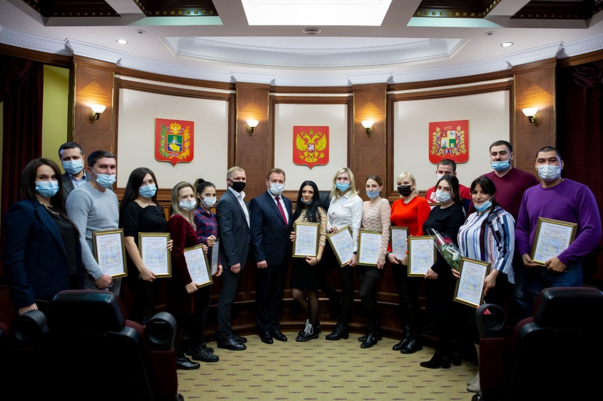 Соцвыплаты для приобретения жилья получили 14 молодых семей Ставрополя