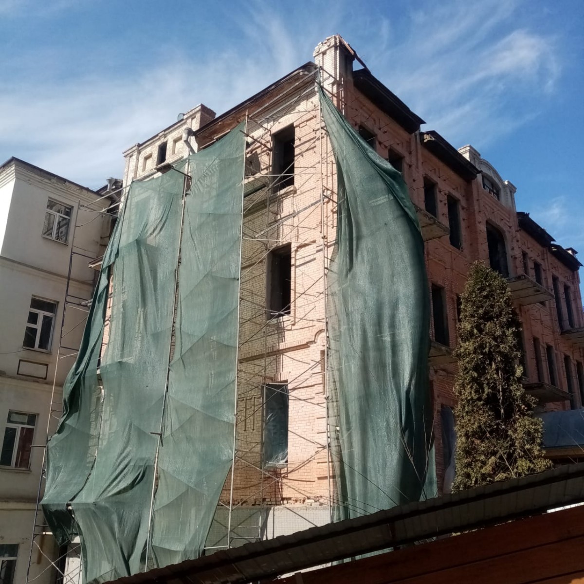 В 2021 году завершится реконструкция старинной гимназии в Кисловодске