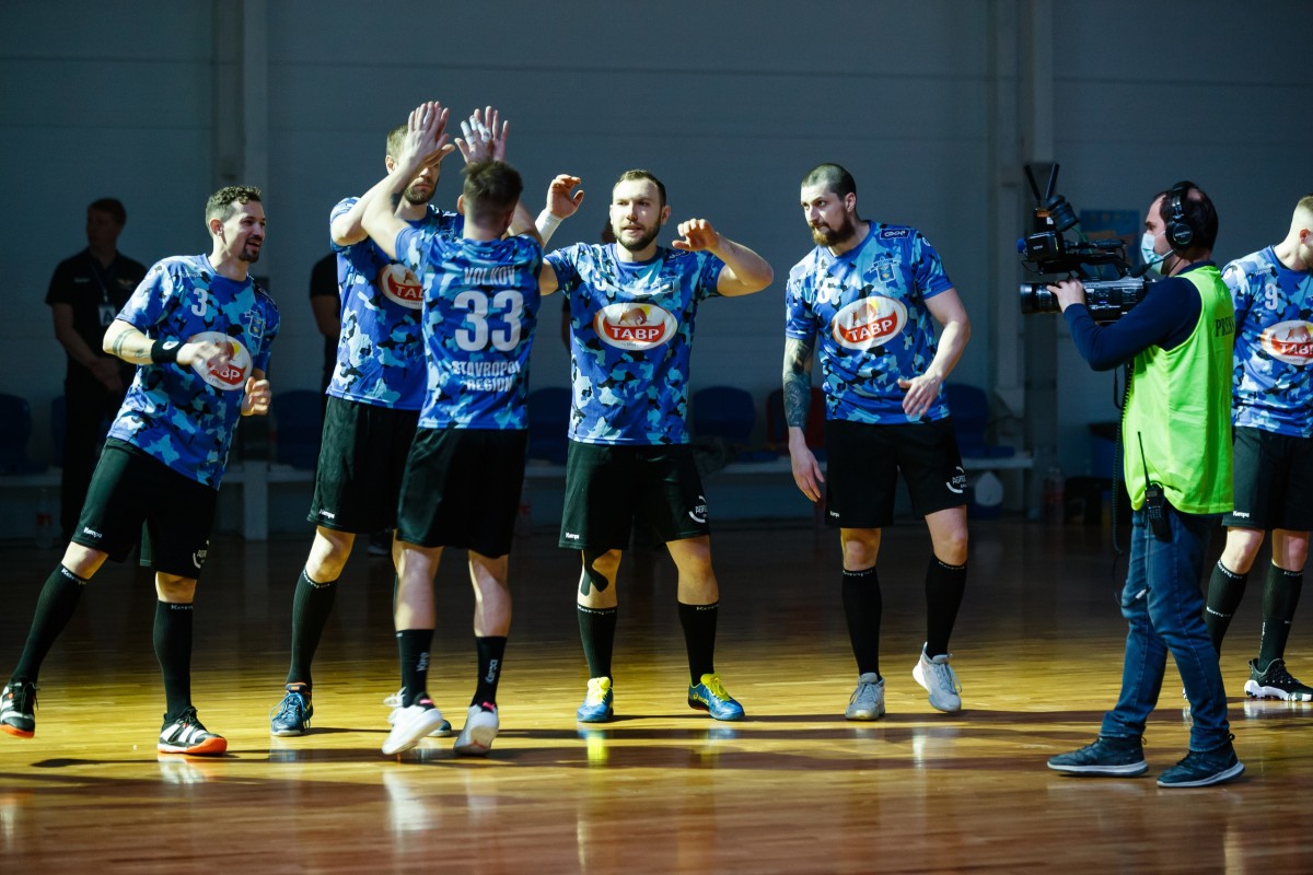 Ставропольские гандболисты отпраздновали успех в Уфе