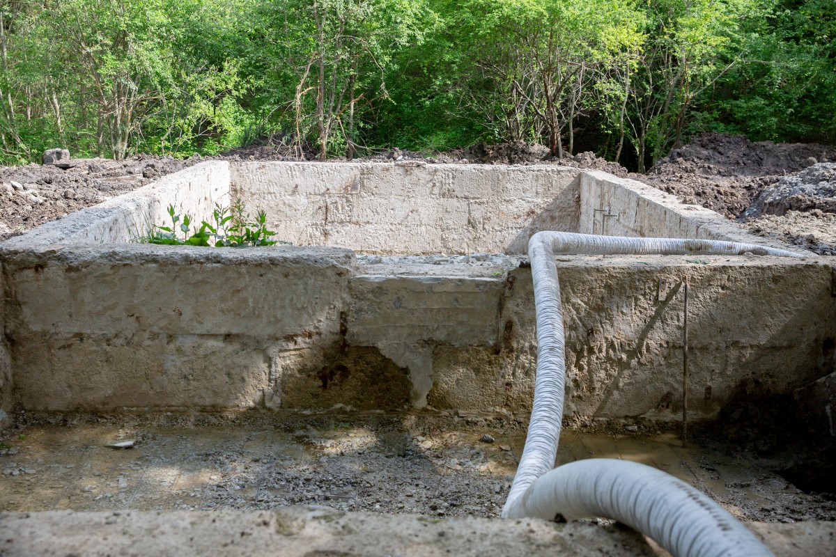 В Ставрополе продолжается реновация урочища «Корыта» В Ставрополе продолжается реновация урочища «Корыта»