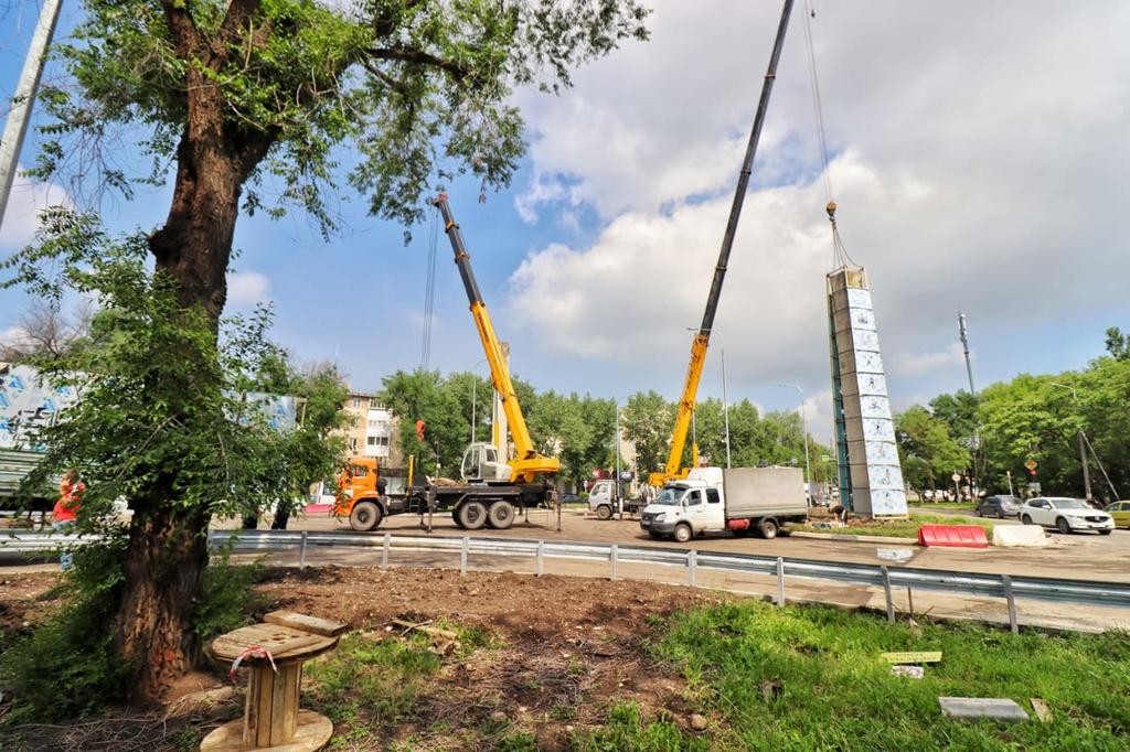 Новые стелы в Невинномысске украсят символами города