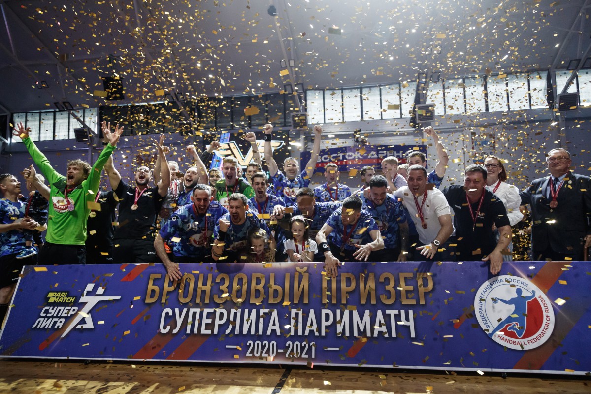 Ставропольские гандболисты стали бронзовыми призёрами чемпионата России Ставропольские гандболисты стали бронзовыми призёрами чемпионата России