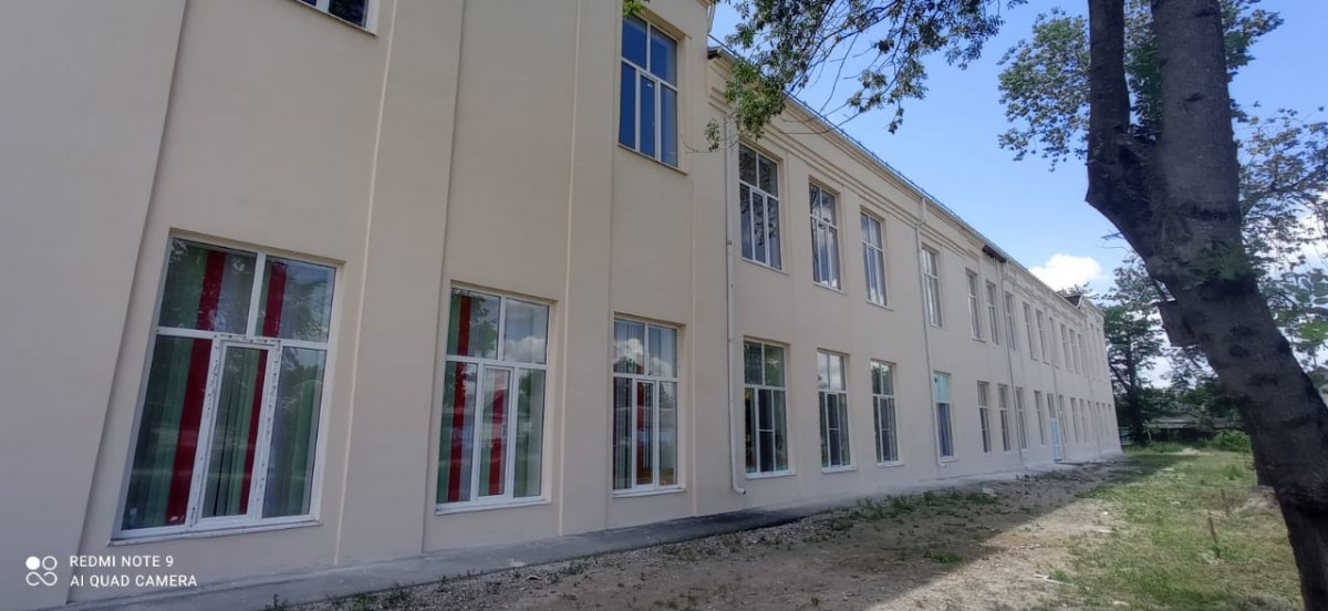 Ремонт фасада завершили в начальной школе №1 Зеленокумска Ремонт фасада завершили в начальной школе №1 Зеленокумска