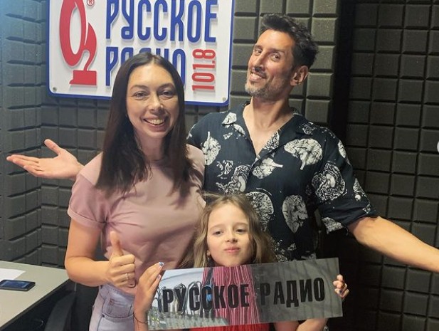 Вокалист группы "Градусы" стал гостем программы на "Русском радио" в Ставрополе Вокалист группы "Градусы" стал гостем программы на "Русском радио" в Ставрополе