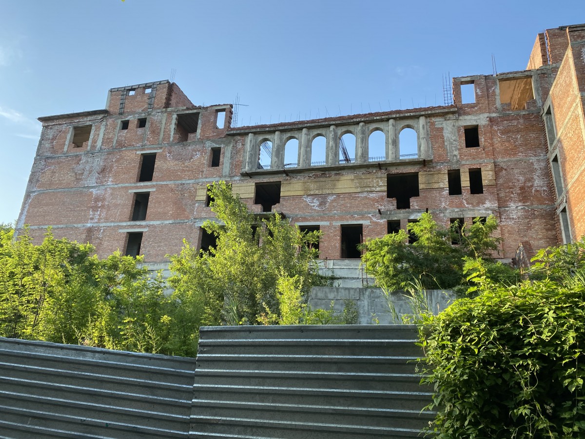 Суд решит судьбу долгостроя в курортной зоне Железноводска