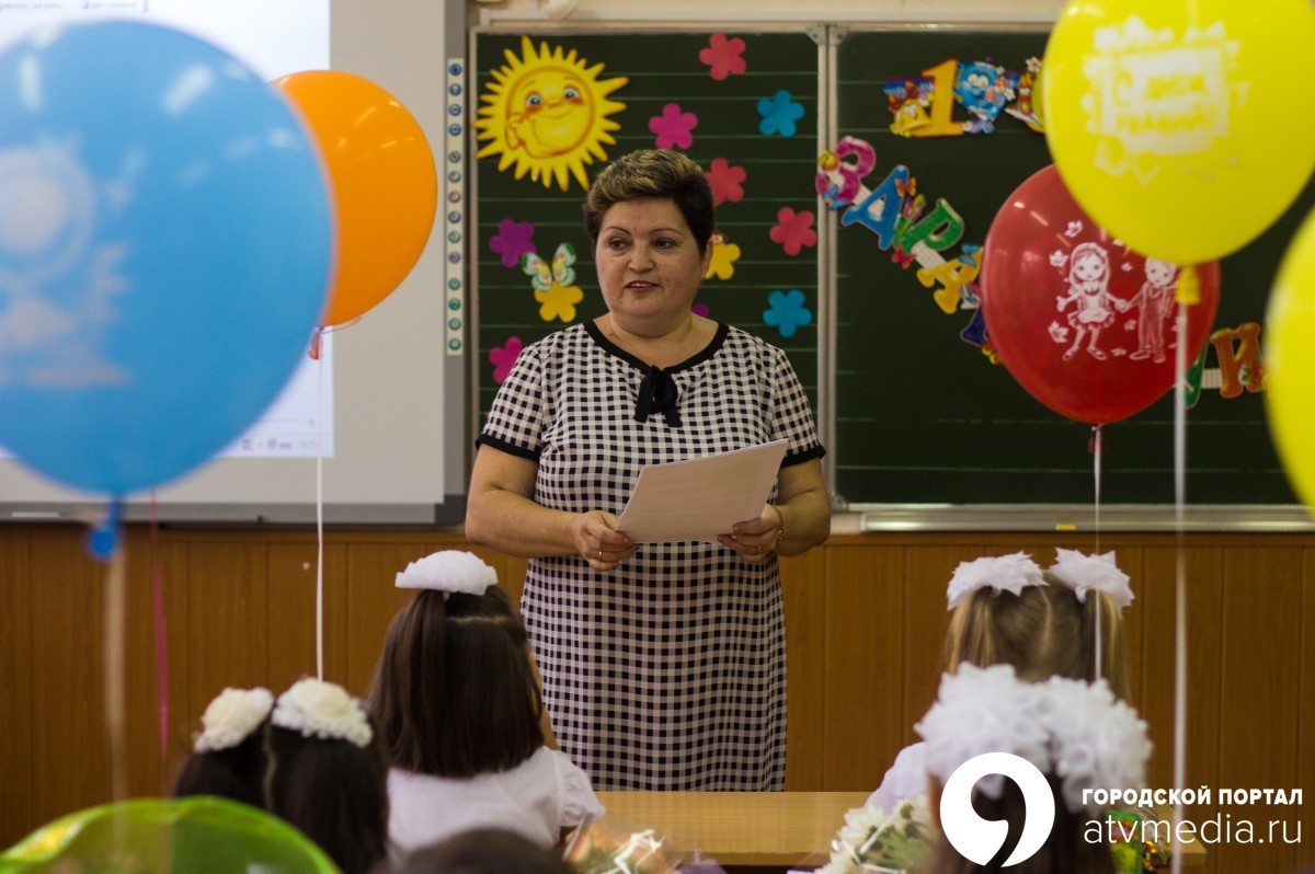 Больше 150 детей из малообеспеченных семей соберут в школу за счет гранта в Железноводске