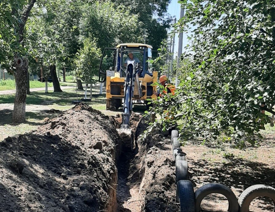 Изношенные водопроводные сети заменят в 2-х населенных пунктах Георгиевского округа