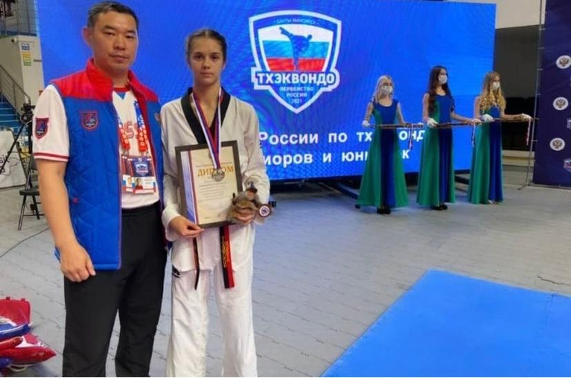 На первенстве России по тхэквондо ставропольская спортсменка получила серебро