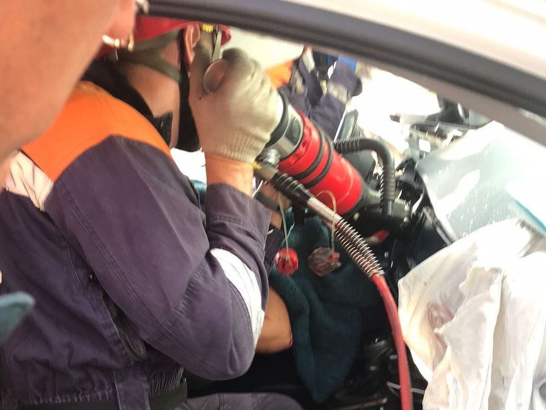 В ДТП на севере Ставрополя пострадали женщина и ребенок, один человек погиб В ДТП на севере Ставрополя пострадали женщина и ребенок, один человек погиб