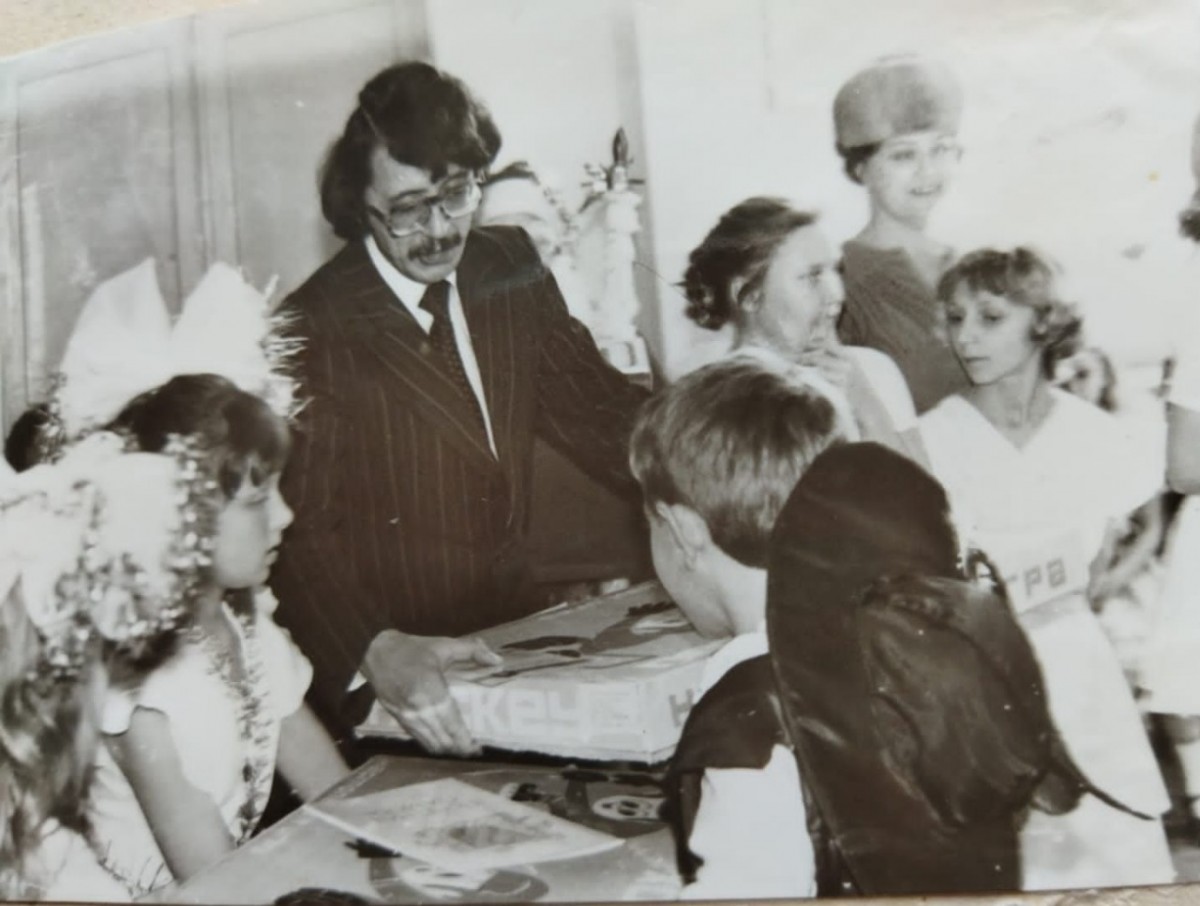 Полвека посвятил родной школе педагог из Новоалександровска Полвека посвятил родной школе педагог из Новоалександровска