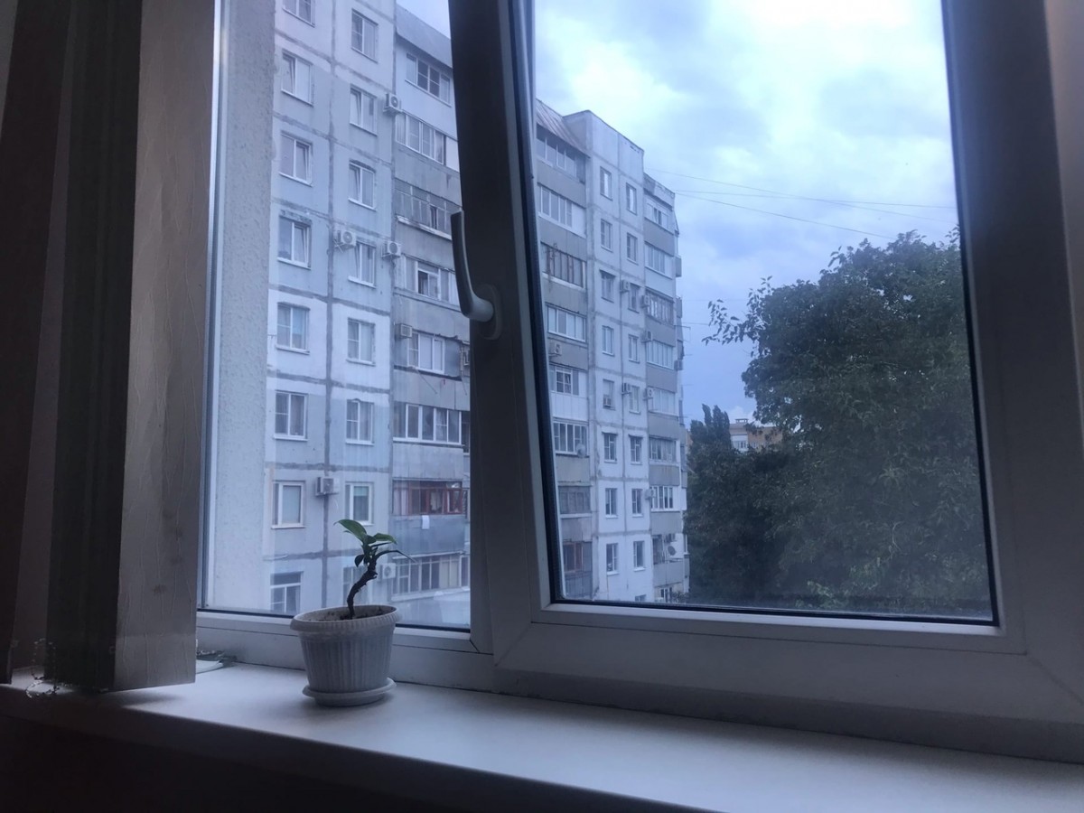 В этом году в Ставрополе дети стали чаще выпадать из окон