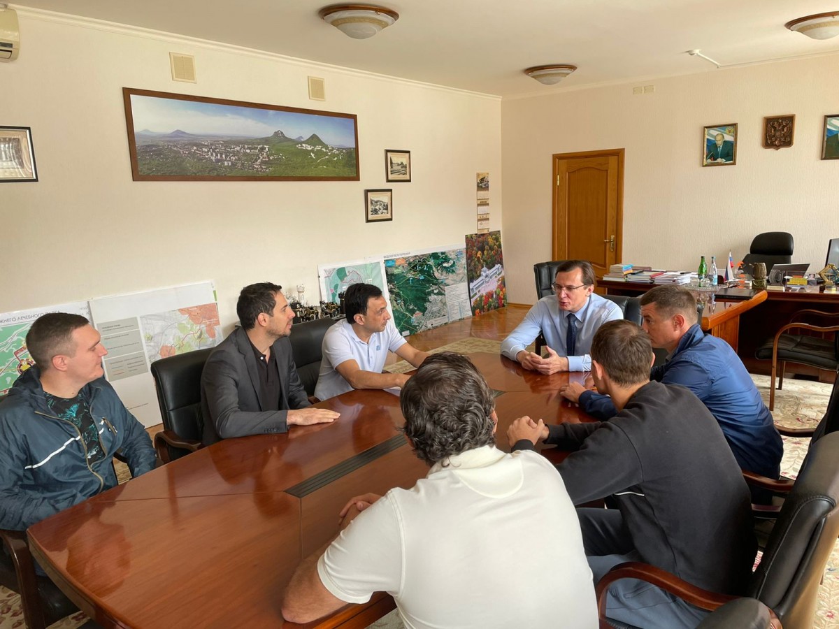 На Курортном озере в Железноводске построят еще одну площадку для пляжных видов спорта На Курортном озере в Железноводске построят еще одну площадку для пляжных видов спорта