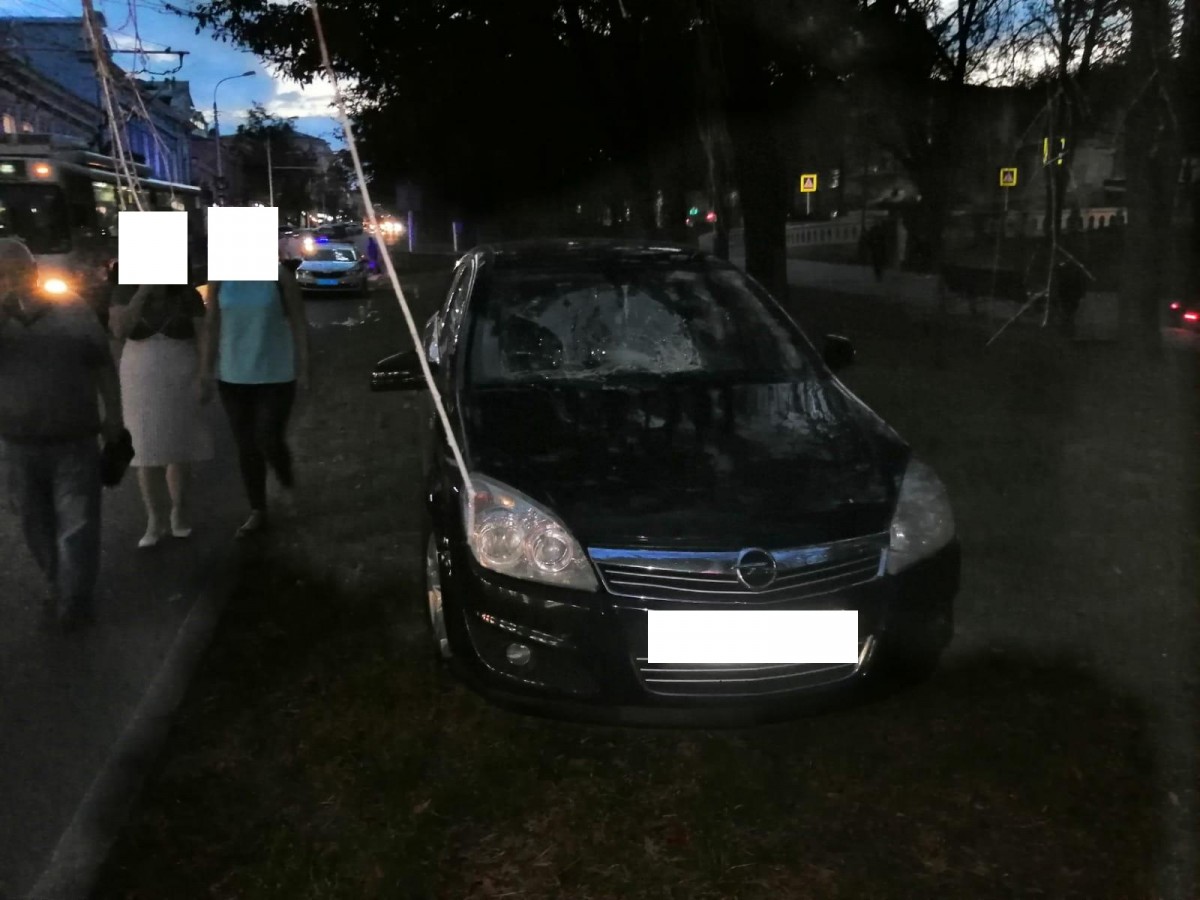 В Ставрополе на проспекте Карла Маркса сбили девушку В Ставрополе на проспекте Карла Маркса сбили девушку