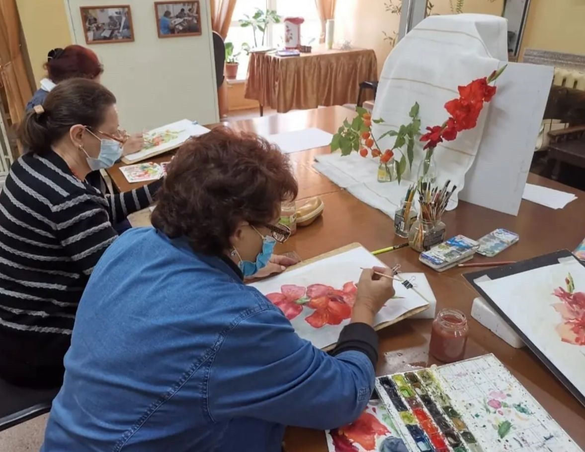 В Кисловодске на средства гранта реализуют проект «Школа изобразительного искусства для взрослых»