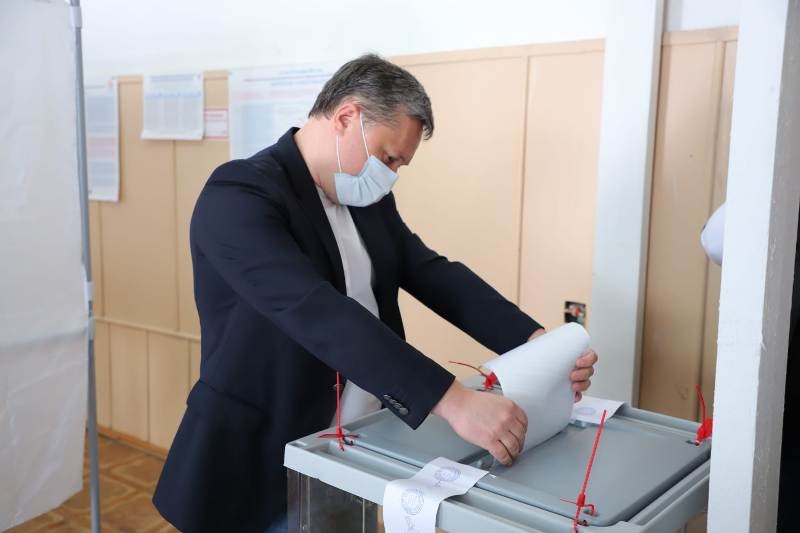 Мэр Пятигорска Дмитрий Ворошилов принял участие в осенних выборах Мэр Пятигорска Дмитрий Ворошилов принял участие в осенних выборах