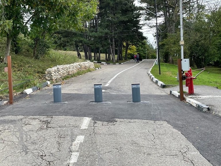 Власти Пятигорска перекрыли дорогу к въезду на Машук